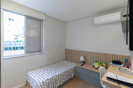 Apartamento à venda com 155m², 3 quartos e 2 vagasQuarto 2