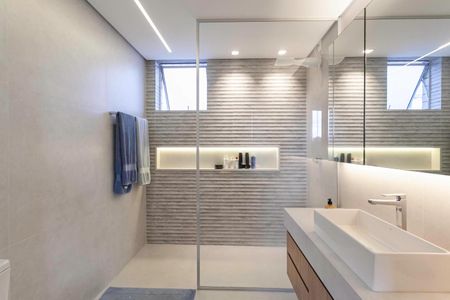 Apartamento à venda com 155m², 3 quartos e 2 vagasBanheiro da suíte 