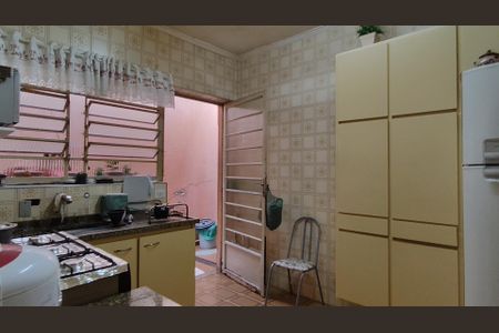 Casa para alugar com 237m², 3 quartos e 6 vagas