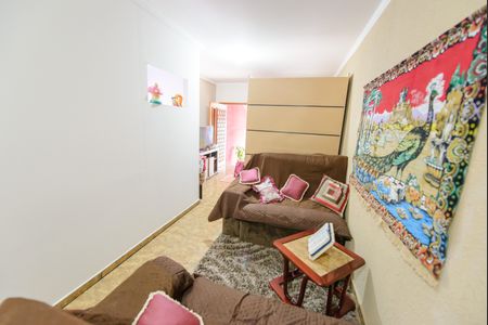 Sala de casa para alugar com 1 quarto, 75m² em Parque Sao Luis, Taubaté