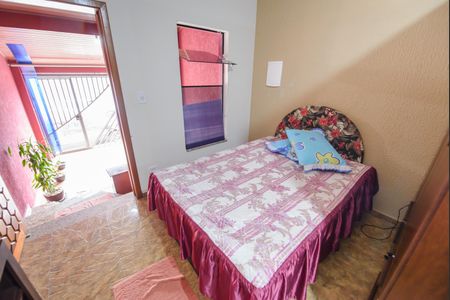 Casa para alugar com 75m², 1 quarto e 1 vagaQuarto