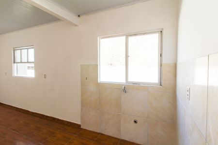 Casa para alugar com 70m², 2 quartos e 2 vagasCozinha