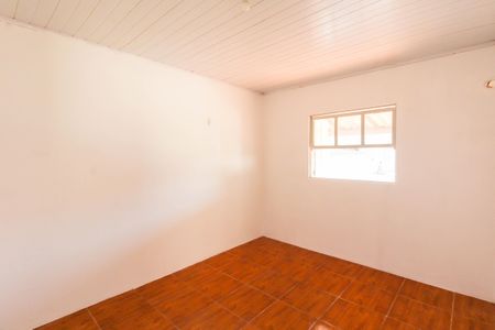Casa para alugar com 70m², 2 quartos e 2 vagasQuarto 1