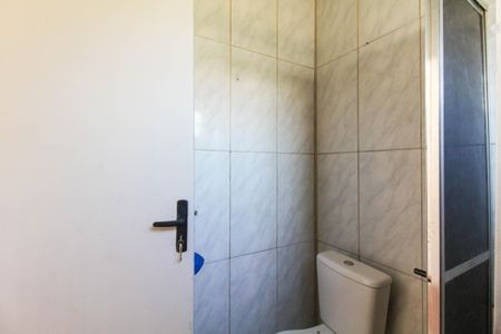 Casa para alugar com 70m², 2 quartos e 2 vagasBanheiro