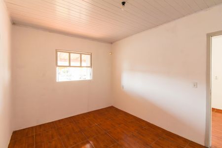 Casa para alugar com 70m², 2 quartos e 2 vagasQuarto 1