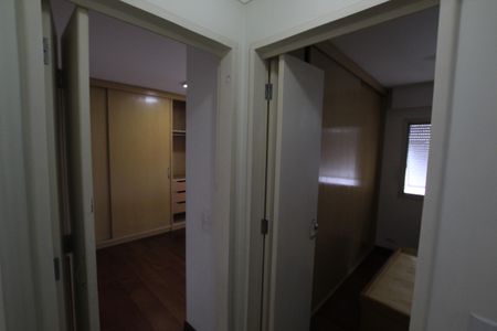 Apartamento à venda com 83m², 2 quartos e 1 vagaCorredor