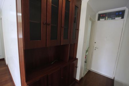 Apartamento à venda com 83m², 2 quartos e 1 vagaDetalhe Sala