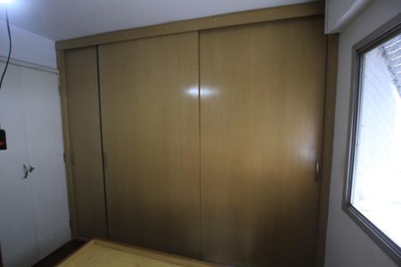 Apartamento à venda com 83m², 2 quartos e 1 vagaQuarto 2