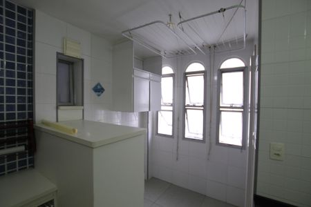 Apartamento à venda com 83m², 2 quartos e 1 vagaÁrea de Serviço