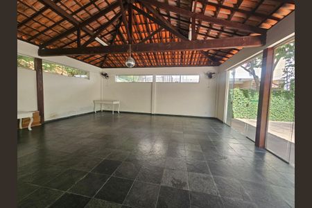 Apartamento para alugar com 68m², 3 quartos e 1 vaga Apartamento para alugar com 68m², 3 quartos e 1 vagaÁrea comum - Churrasqueira