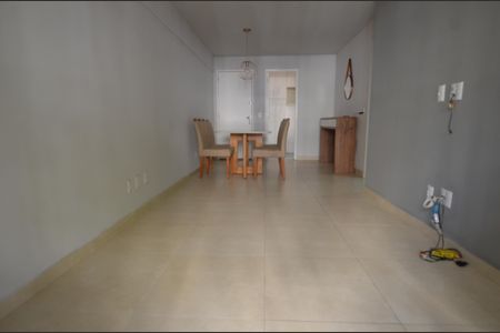 Apartamento para alugar com 68m², 3 quartos e 1 vagaSala