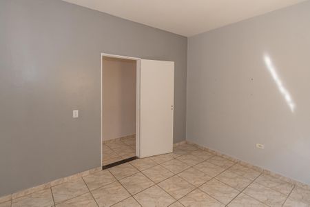 Casa para alugar com 80m², 2 quartos e 1 vagaQuarto 1