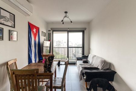 Apartamento para alugar com 68m², 2 quartos e 1 vagaSala