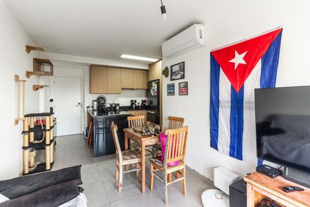 Apartamento para alugar com 68m², 2 quartos e 1 vagaSala
