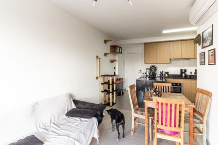 Sala de apartamento à venda com 2 quartos, 68m² em Santa Ifigênia, São Paulo