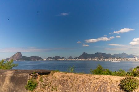 Apartamento para alugar com 40m², 1 quarto e 1 vagaVista