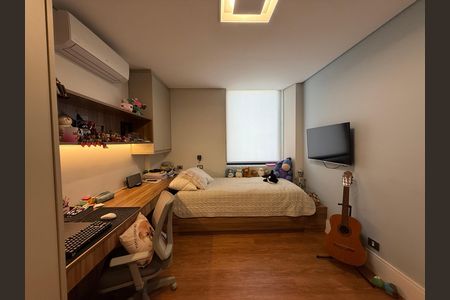 Apartamento à venda com 274m², 2 quartos e 2 vagas