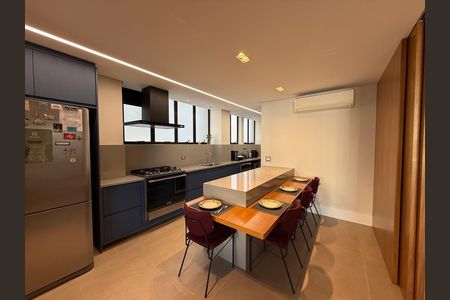 Apartamento à venda com 274m², 2 quartos e 2 vagas
