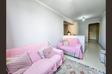 Sala  de apartamento para alugar com 3 quartos, 63m² em Jardim Neide, São Paulo