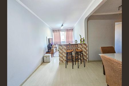Sala  de apartamento para alugar com 3 quartos, 63m² em Jardim Neide, São Paulo