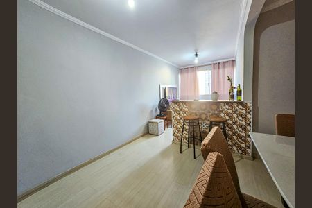 Sala  de apartamento para alugar com 3 quartos, 63m² em Jardim Neide, São Paulo