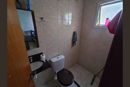 Banheiro de casa à venda com 2 quartos, 70m² em Vila Bela, São Paulo