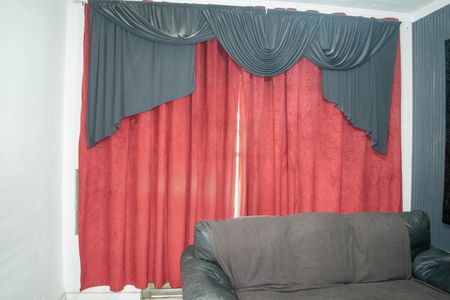 Casa à venda com 2 quartos, 170m² em Parque São Jorge, São Paulo