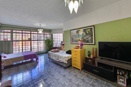 Casa para alugar com 279m², 5 quartos e 4 vagasSala de TV