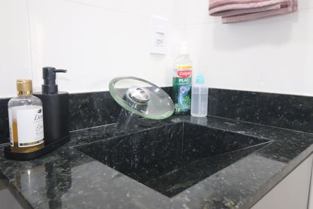 Apartamento para alugar com 57m², 2 quartos e 1 vagaBanheiro 2