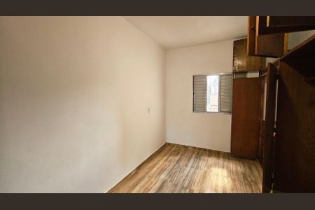 Casa para alugar com 60m², 2 quartos e sem vaga