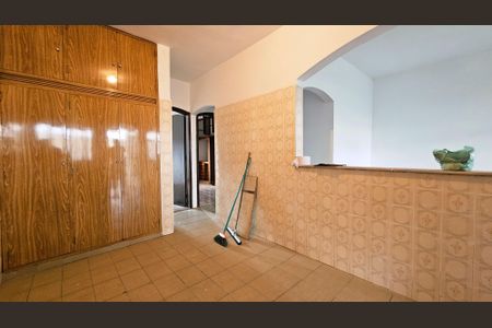 Casa para alugar com 60m², 2 quartos e sem vaga