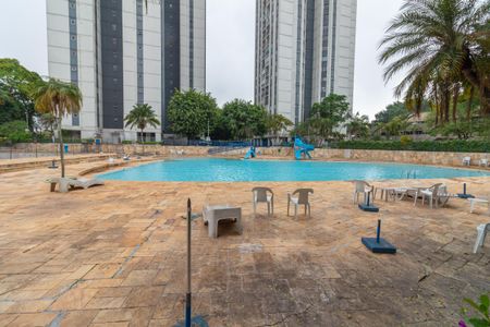 Apartamento para alugar com 58m², 2 quartos e 1 vagaÁrea comum
