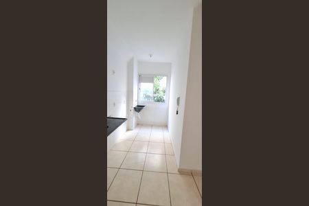 Apartamento para alugar com 43m², 2 quartos e 1 vaga Apartamento para alugar com 43m², 2 quartos e 1 vagaCozinha e Área de Serviço