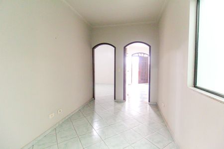 Casa para alugar com 322m², 5 quartos e 8 vagasHall