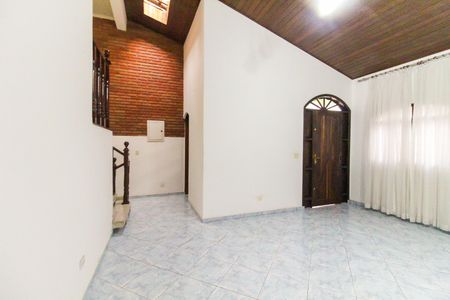 Casa para alugar com 322m², 5 quartos e 8 vagasSala