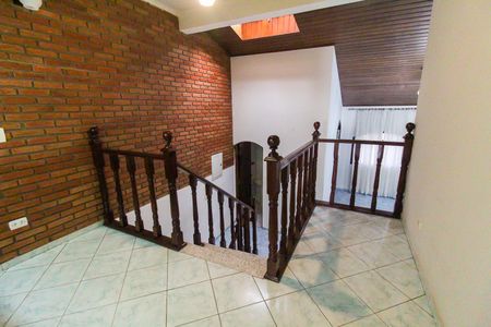 Casa para alugar com 322m², 5 quartos e 8 vagasHall