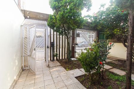 Casa para alugar com 322m², 5 quartos e 8 vagasQuintal