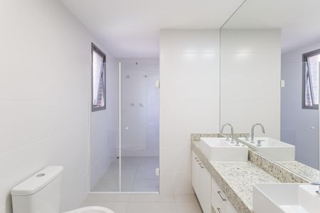 Apartamento para alugar com 85m², 2 quartos e 1 vagaBanheiro da Suíte 1