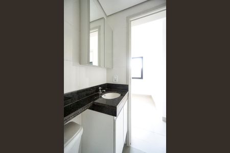 Apartamento para alugar com 39m², 2 quartos e sem vagaBanheiro 