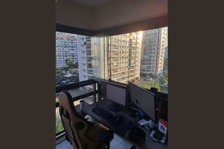 Apartamento para alugar com 69m², 2 quartos e 1 vagaSacada