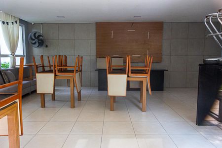 Apartamento à venda com 64m², 2 quartos e 1 vagaÁrea comum - Salão de festas