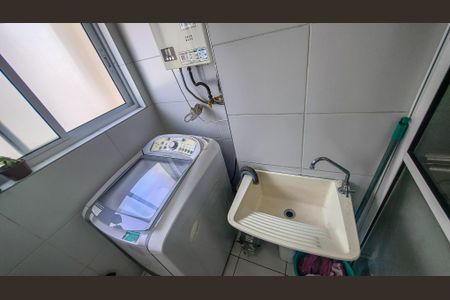 Apartamento à venda com 64m², 2 quartos e 1 vagaCozinha e Área de Serviço