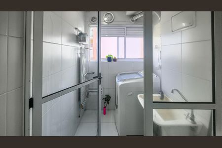 Apartamento à venda com 64m², 2 quartos e 1 vagaCozinha e Área de Serviço