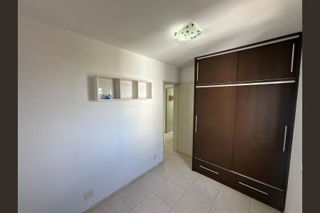 Apartamento à venda com 74m², 3 quartos e 2 vagasQuarto
