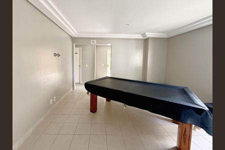 Apartamento à venda com 74m², 3 quartos e 2 vagasSalão de jogos