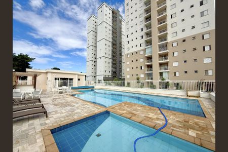 Apartamento à venda com 74m², 3 quartos e 2 vagasPiscina