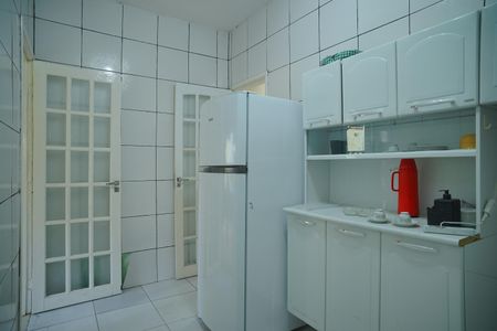 Casa de condomínio para alugar com 250m², 2 quartos e 3 vagasCozinha