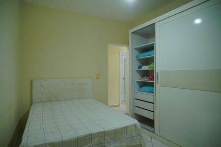 Casa de condomínio para alugar com 250m², 2 quartos e 3 vagasQuarto 1