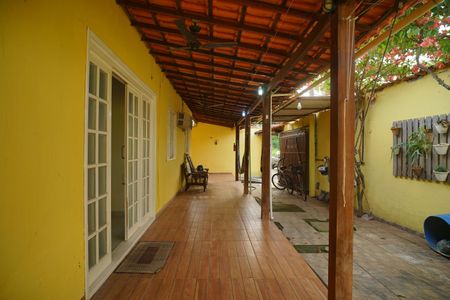 Casa de condomínio para alugar com 250m², 2 quartos e 3 vagasVaranda da Sala