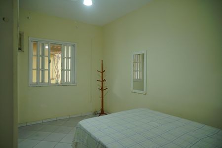 Quarto 1 de casa de condomínio para alugar com 2 quartos, 250m² em Itaipuaçu, Maricá
